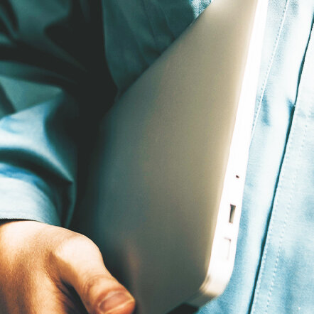 物流会社のオフショアとニアショアによるアプリケーション保守・運用